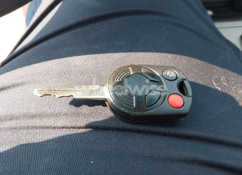 Photo 11 of 2011 Ford Fusion SE (VIN 3FAHP0HA8BR126370)