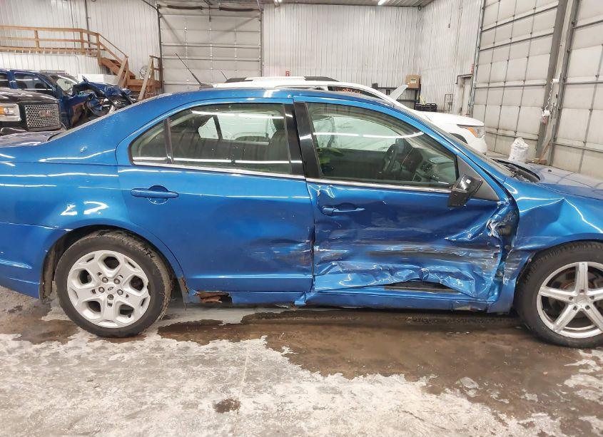 Photo 14 of 2011 Ford Fusion SE (VIN 3FAHP0HA8BR147378)