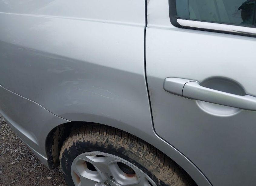 Photo 12 of 2011 Ford Fusion SE (VIN 3FAHP0HA8BR153326)