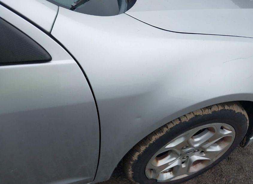 Photo 6 of 2011 Ford Fusion SE (VIN 3FAHP0HA8BR153326)