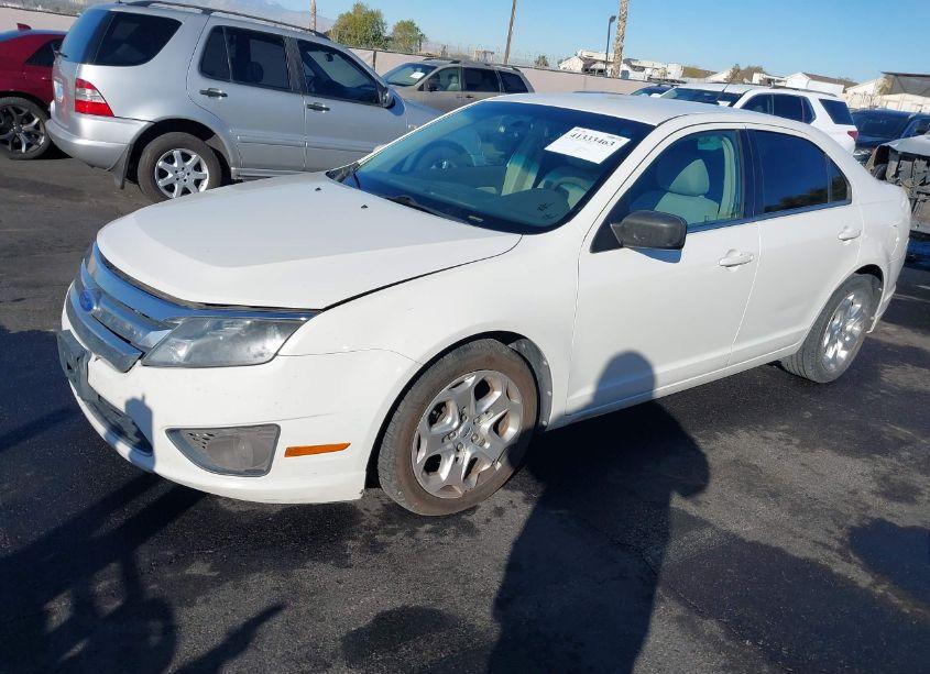 Photo 14 of 2011 Ford Fusion SE (VIN 3FAHP0HA8BR280805)