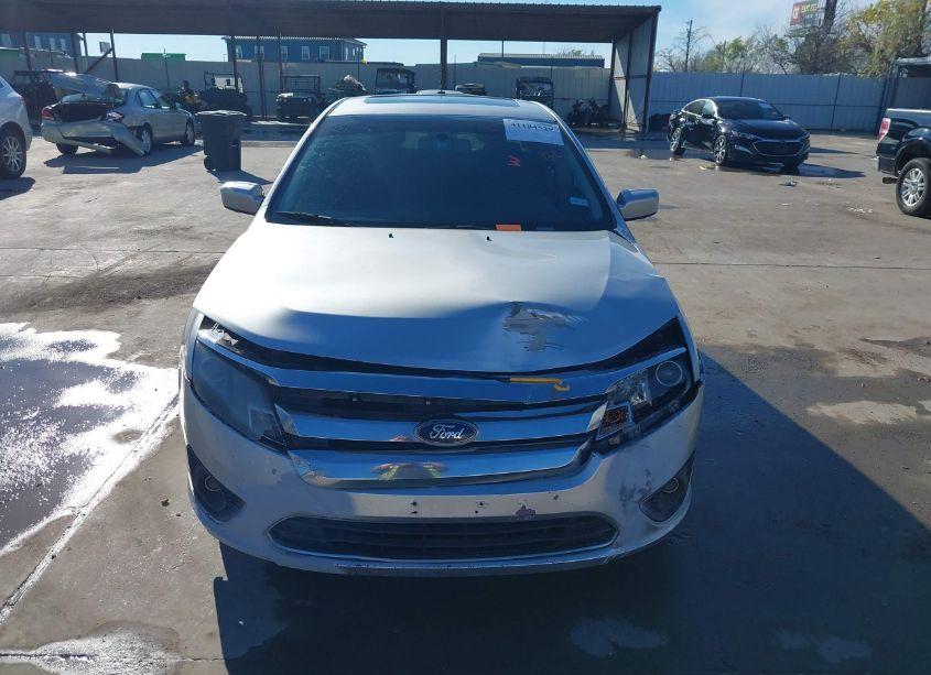 Photo 12 of 2011 Ford Fusion SE (VIN 3FAHP0HA8BR297667)