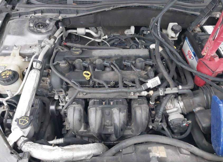 Photo 10 of 2011 Ford Fusion SE (VIN 3FAHP0HA8BR304410)