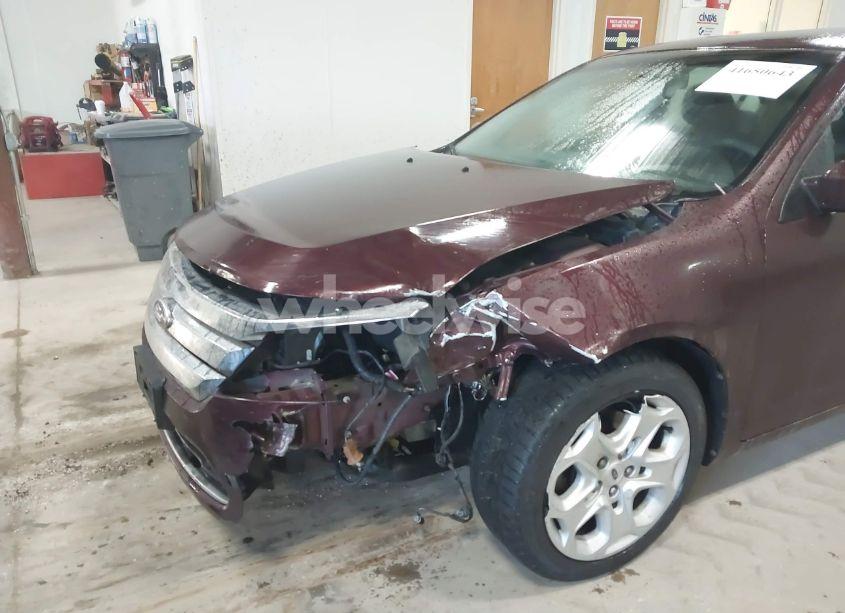 Photo 6 of 2011 Ford Fusion SE (VIN 3FAHP0HA8BR320915)