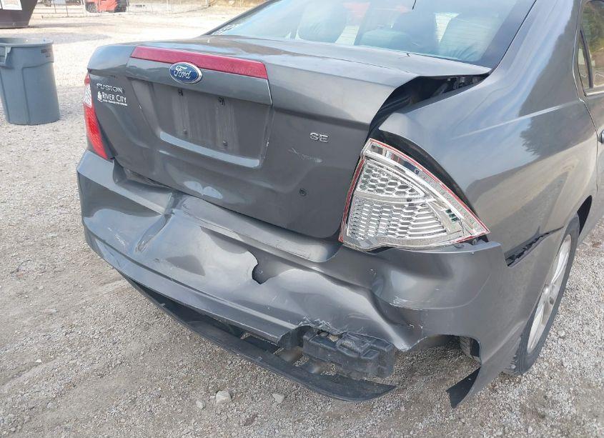 Photo 6 of 2012 Ford Fusion SE (VIN 3FAHP0HA8CR116715)