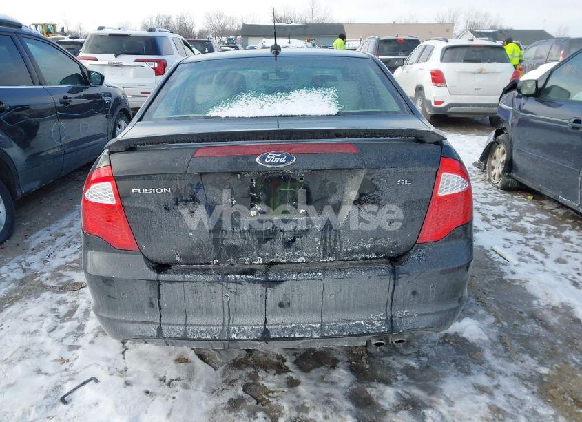 Photo 16 of 2012 Ford Fusion SE (VIN 3FAHP0HA8CR135829)