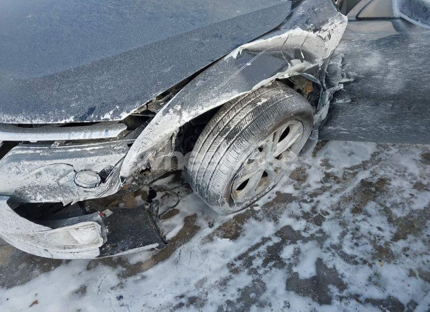 Photo 6 of 2012 Ford Fusion SE (VIN 3FAHP0HA8CR135829)