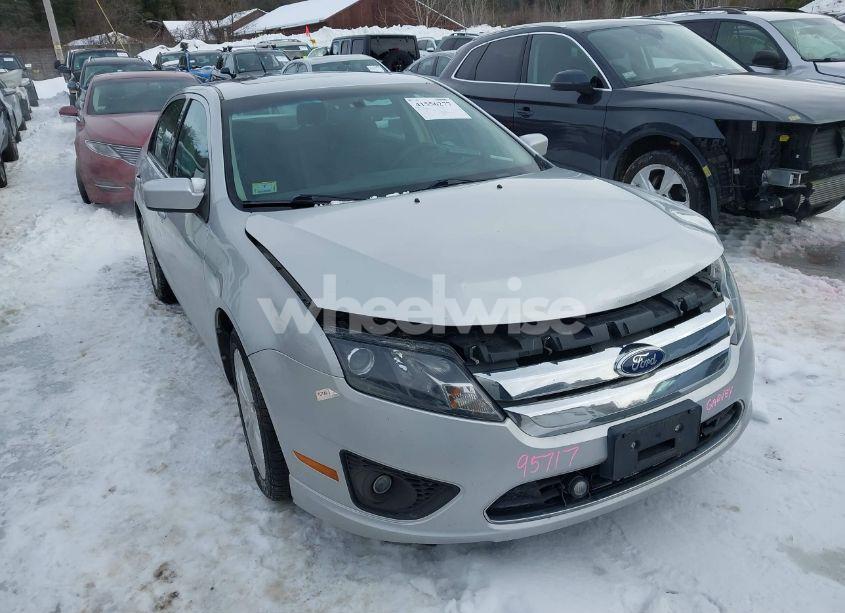 2012 Ford Fusion SE (VIN 3FAHP0HA8CR140478) main photo