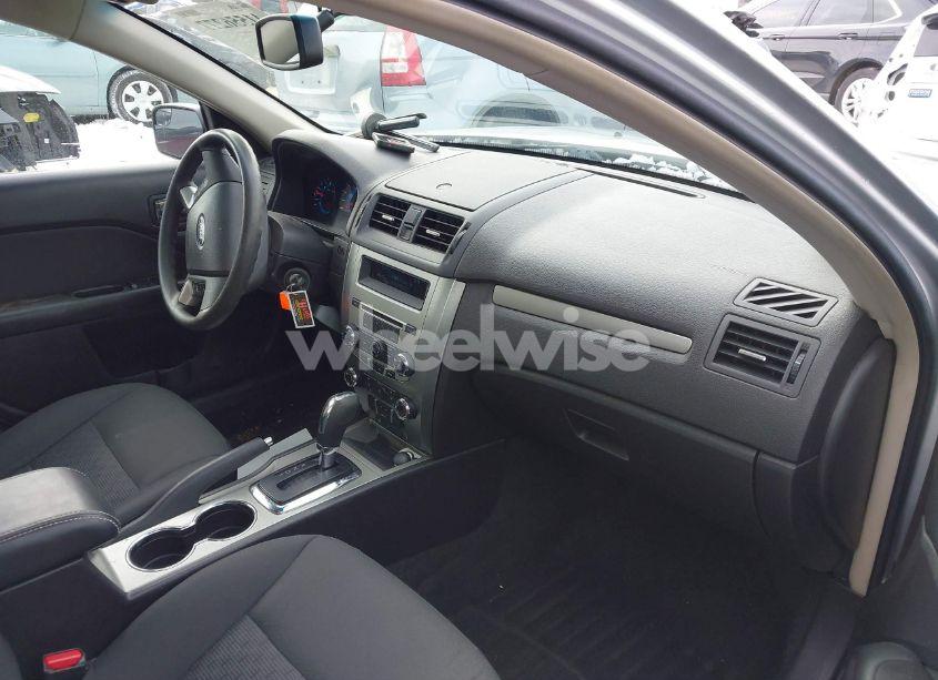 Photo 5 of 2012 Ford Fusion SE (VIN 3FAHP0HA8CR140478)