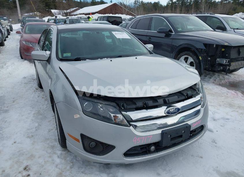 Photo 6 of 2012 Ford Fusion SE (VIN 3FAHP0HA8CR140478)