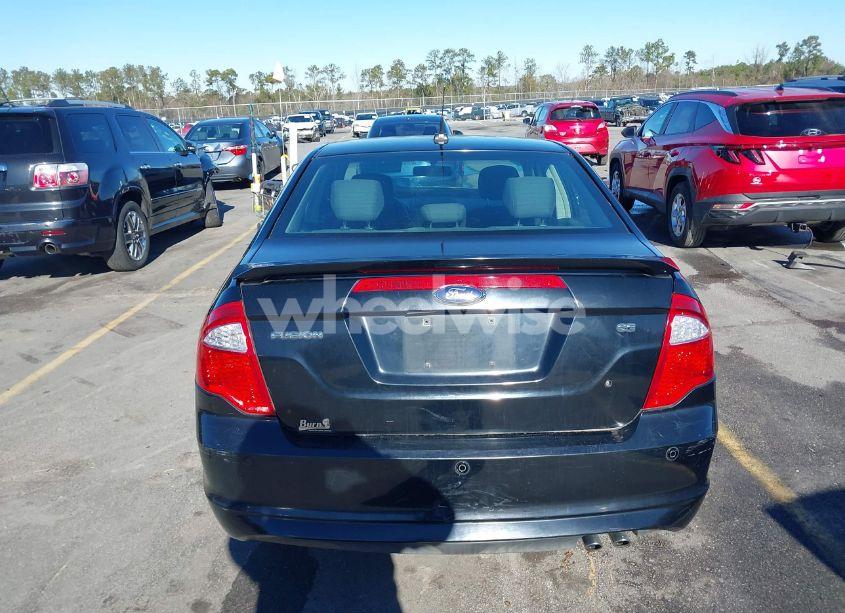 Photo 16 of 2012 Ford Fusion SE (VIN 3FAHP0HA8CR141064)