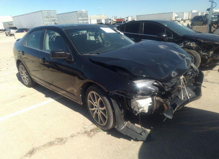2012 Ford Fusion SE (VIN 3FAHP0HA8CR142067) main photo