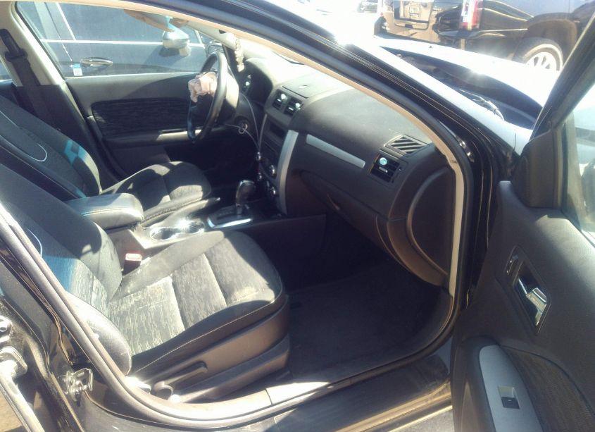 Photo 5 of 2012 Ford Fusion SE (VIN 3FAHP0HA8CR142067)