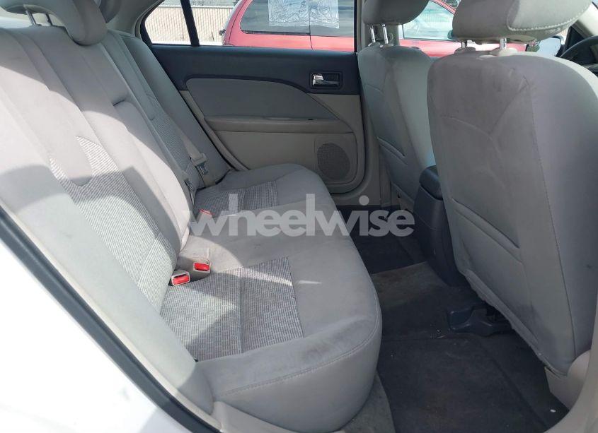 Photo 8 of 2012 Ford Fusion SE (VIN 3FAHP0HA8CR177451)