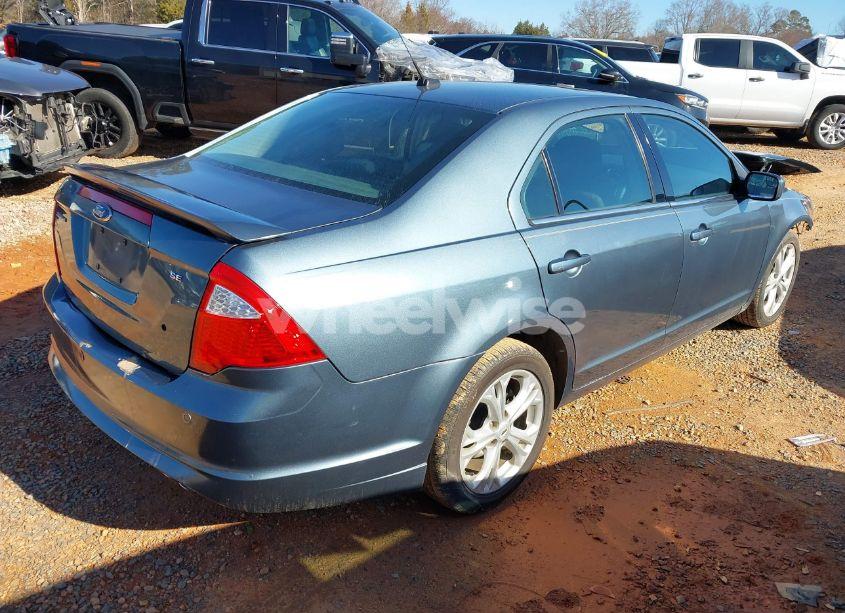 Photo 4 of 2012 Ford Fusion SE (VIN 3FAHP0HA8CR179541)