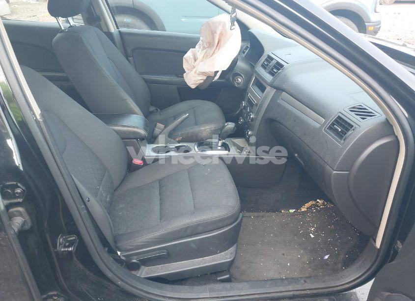 Photo 5 of 2012 Ford Fusion SE (VIN 3FAHP0HA8CR214336)