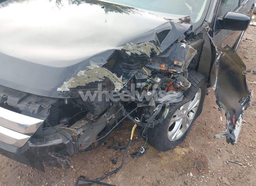 Photo 6 of 2012 Ford Fusion SE (VIN 3FAHP0HA8CR214336)