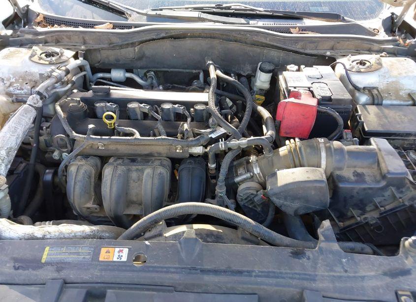 Photo 10 of 2012 Ford Fusion SE (VIN 3FAHP0HA8CR234652)