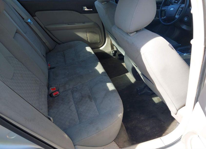 Photo 8 of 2012 Ford Fusion SE (VIN 3FAHP0HA8CR234652)