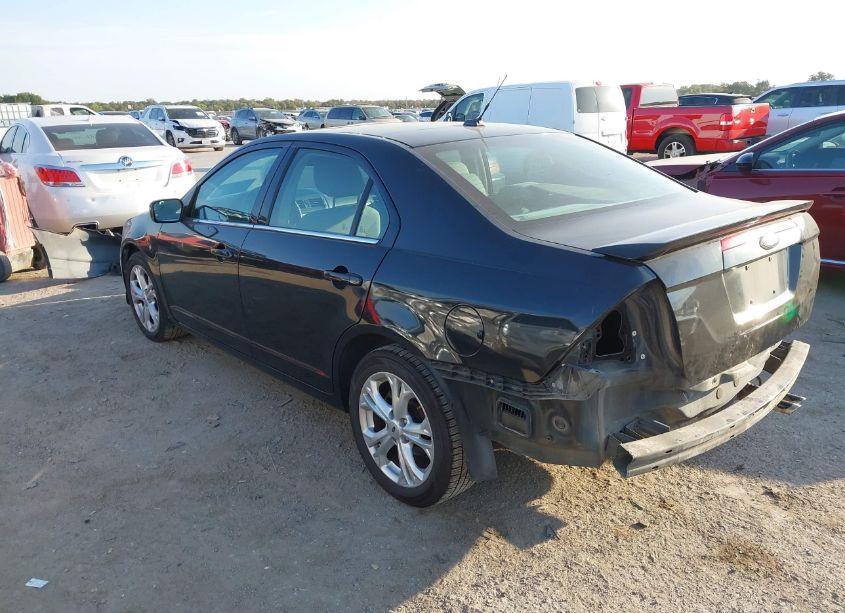 Photo 3 of 2012 Ford Fusion SE (VIN 3FAHP0HA8CR237552)