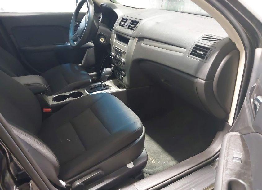 Photo 5 of 2012 Ford Fusion SE (VIN 3FAHP0HA8CR270020)