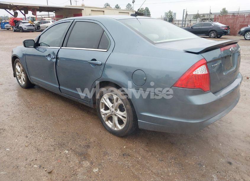 Photo 3 of 2012 Ford Fusion SE (VIN 3FAHP0HA8CR283253)