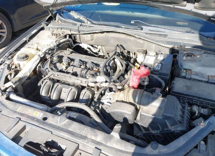 Photo 10 of 2012 Ford Fusion SE (VIN 3FAHP0HA8CR297914)