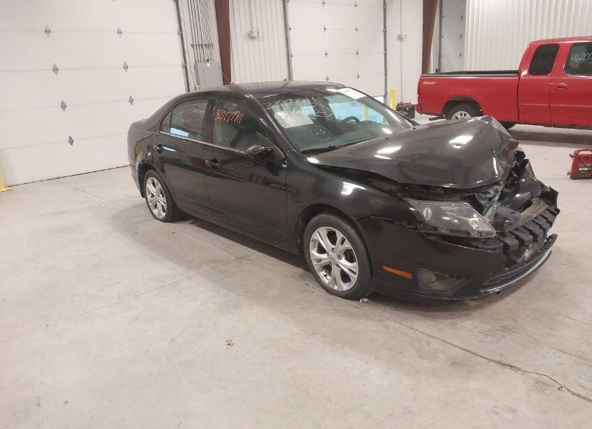2012 Ford Fusion SE (VIN 3FAHP0HA8CR355309) main photo
