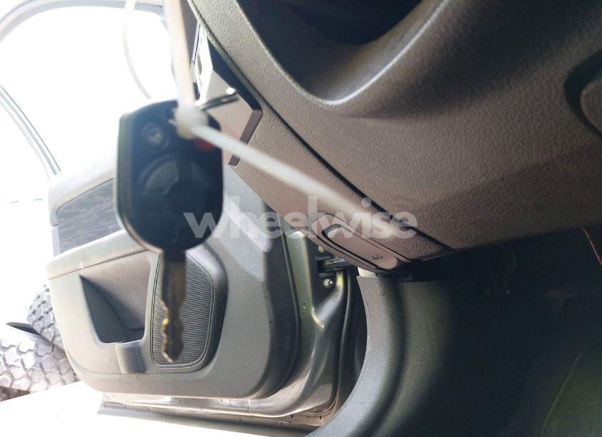 Photo 11 of 2012 Ford Fusion SE (VIN 3FAHP0HA8CR390058)