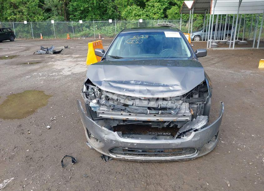 Photo 12 of 2012 Ford Fusion SE (VIN 3FAHP0HA8CR390058)