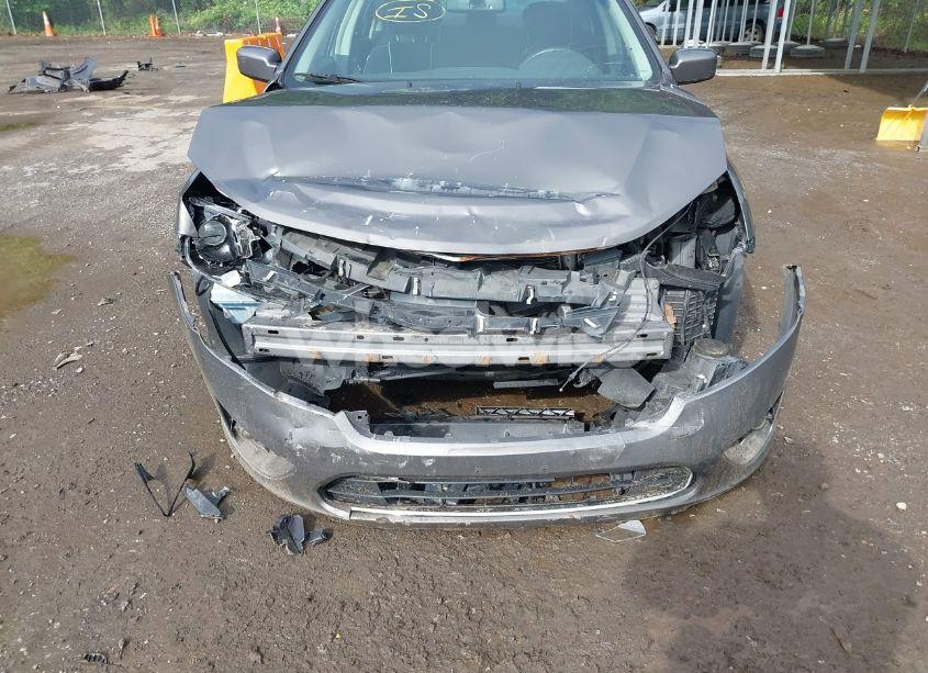 Photo 6 of 2012 Ford Fusion SE (VIN 3FAHP0HA8CR390058)