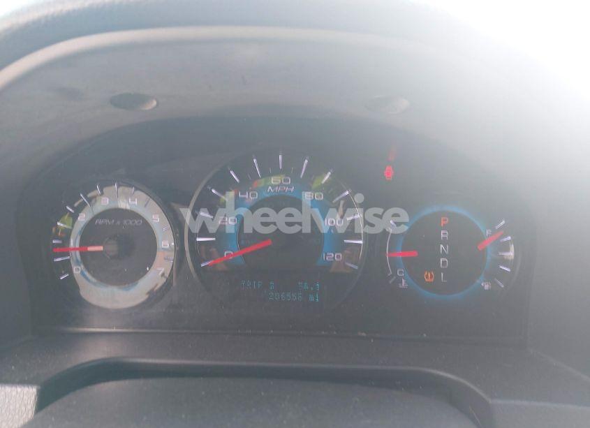 Photo 7 of 2012 Ford Fusion SE (VIN 3FAHP0HA8CR404136)