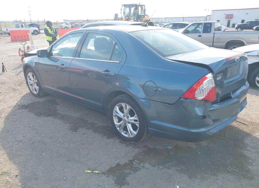 Photo 3 of 2012 Ford Fusion SE (VIN 3FAHP0HA8CR409160)