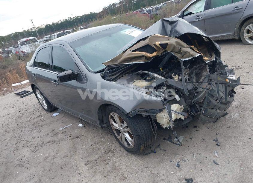 2012 Ford Fusion (VIN 3FAHP0HA8CR419736) main photo
