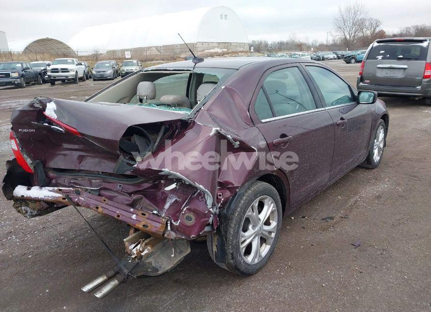 Photo 4 of 2012 Ford Fusion SE (VIN 3FAHP0HA8CR430686)