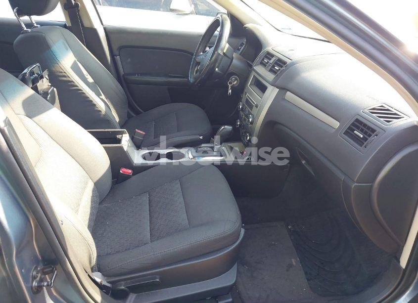 Photo 5 of 2012 Ford Fusion SE (VIN 3FAHP0HA8CR436892)