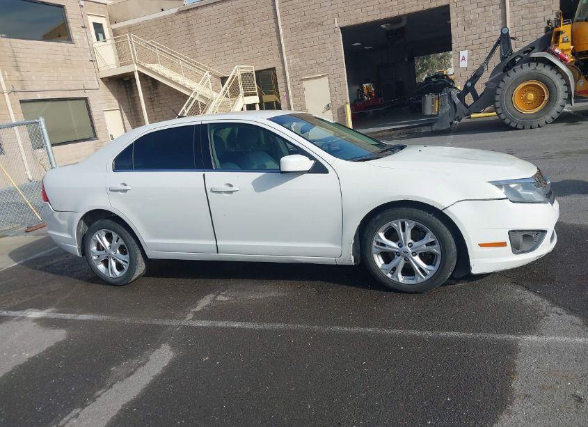 Photo 14 of 2012 Ford Fusion SE (VIN 3FAHP0HA8CR439839)