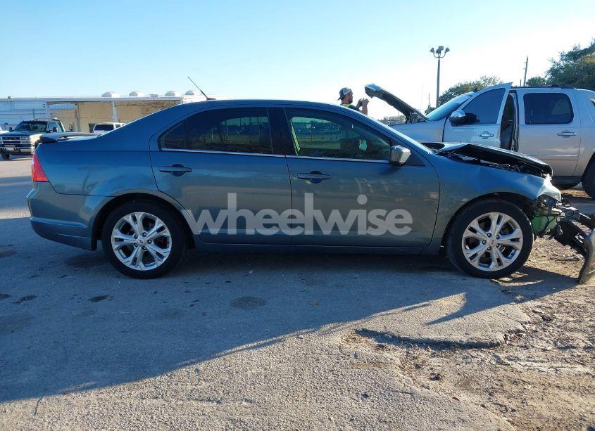 Photo 13 of 2012 Ford Fusion SE (VIN 3FAHP0HA8CR441042)