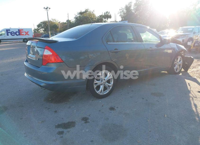 Photo 4 of 2012 Ford Fusion SE (VIN 3FAHP0HA8CR441042)