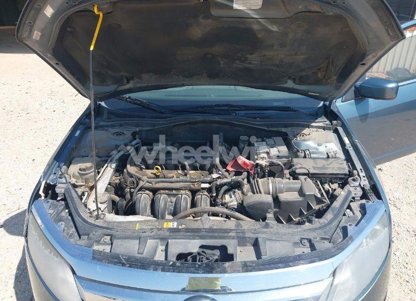 Photo 10 of 2012 Ford Fusion SE (VIN 3FAHP0HA8CR450467)