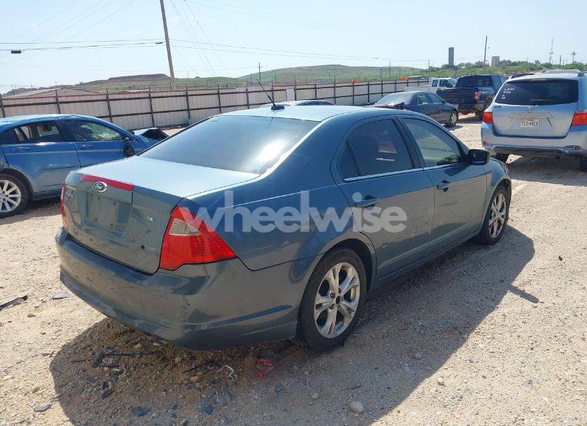 Photo 4 of 2012 Ford Fusion SE (VIN 3FAHP0HA8CR450467)