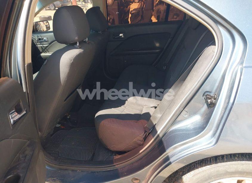 Photo 8 of 2012 Ford Fusion SE (VIN 3FAHP0HA8CR450467)