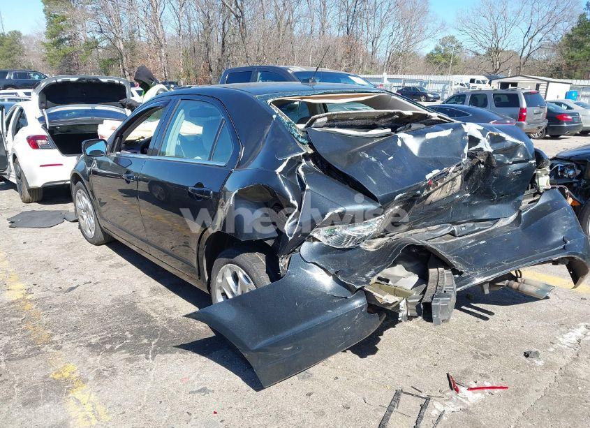 Photo 3 of 2010 Ford Fusion SE (VIN 3FAHP0HA9AR150353)