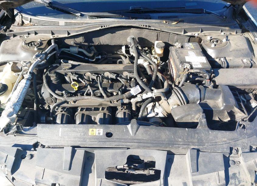 Photo 10 of 2010 Ford Fusion SE (VIN 3FAHP0HA9AR184132)