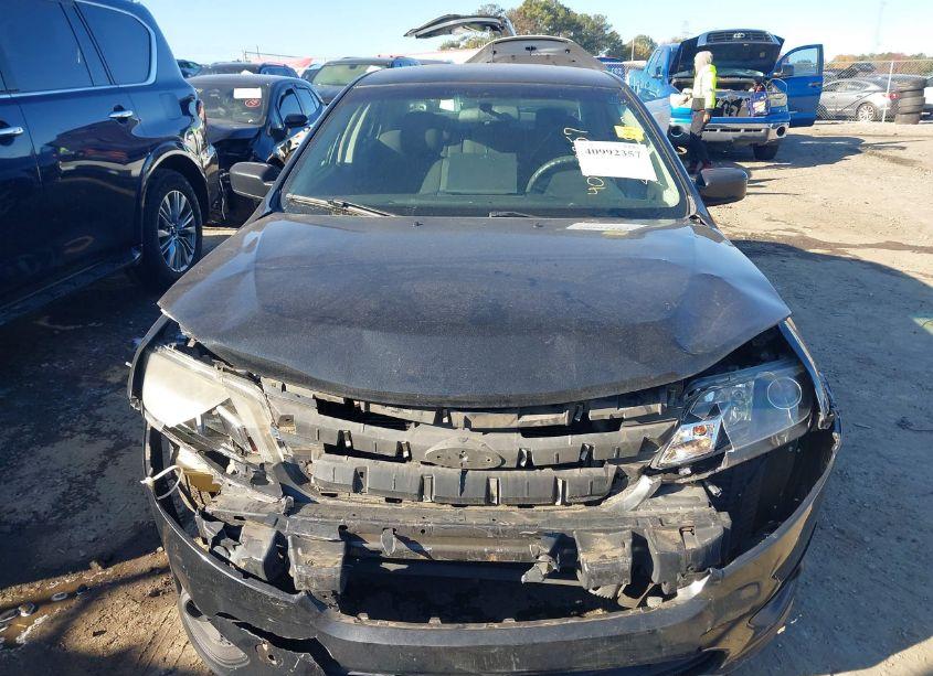 Photo 12 of 2010 Ford Fusion SE (VIN 3FAHP0HA9AR184132)