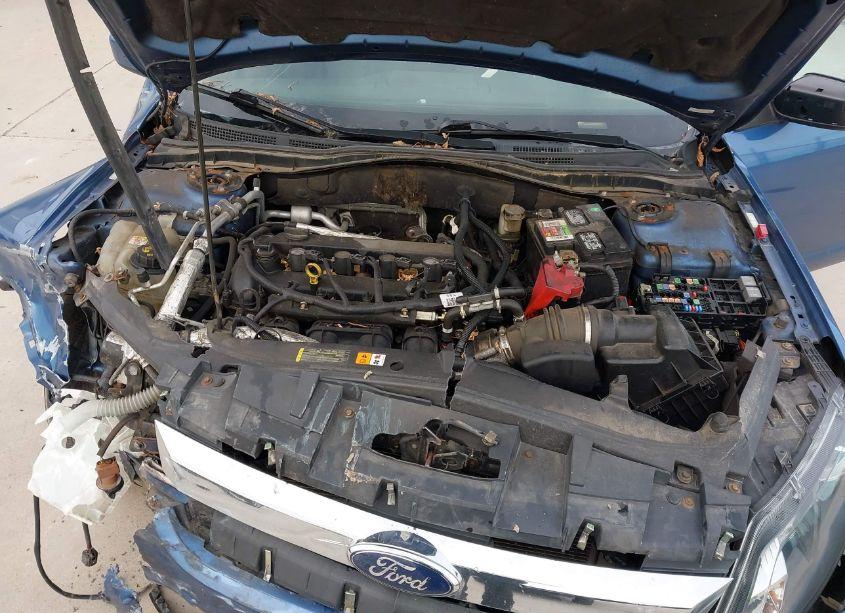 Photo 10 of 2010 Ford Fusion SE (VIN 3FAHP0HA9AR216433)