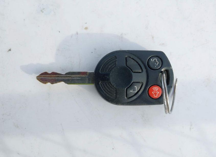 Photo 11 of 2010 Ford Fusion SE (VIN 3FAHP0HA9AR216433)