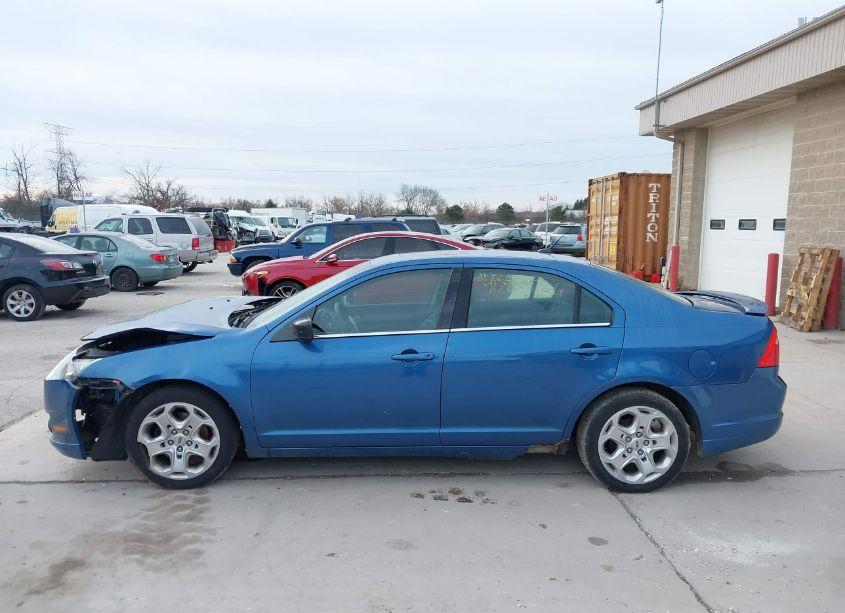 Photo 15 of 2010 Ford Fusion SE (VIN 3FAHP0HA9AR216433)