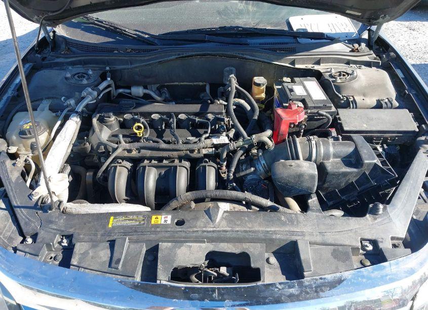 Photo 10 of 2010 Ford Fusion SE (VIN 3FAHP0HA9AR309355)