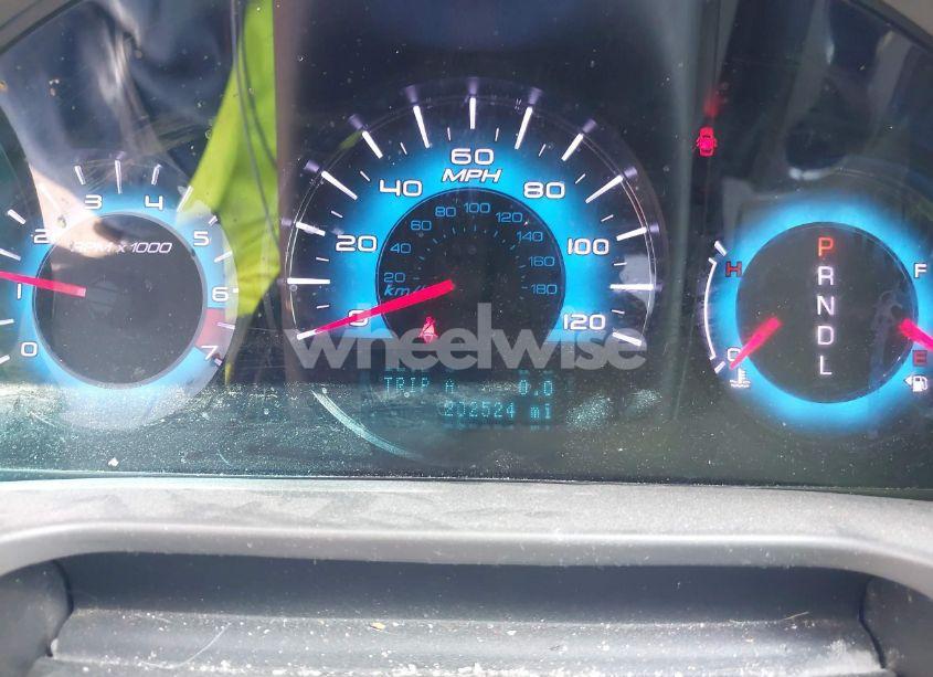 Photo 7 of 2010 Ford Fusion SE (VIN 3FAHP0HA9AR366963)